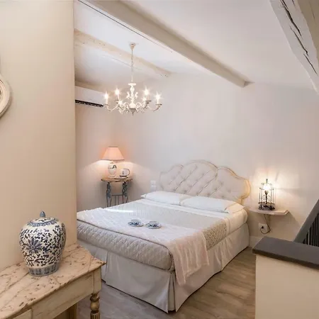 Pistoia Luxury Suite Exterior photo